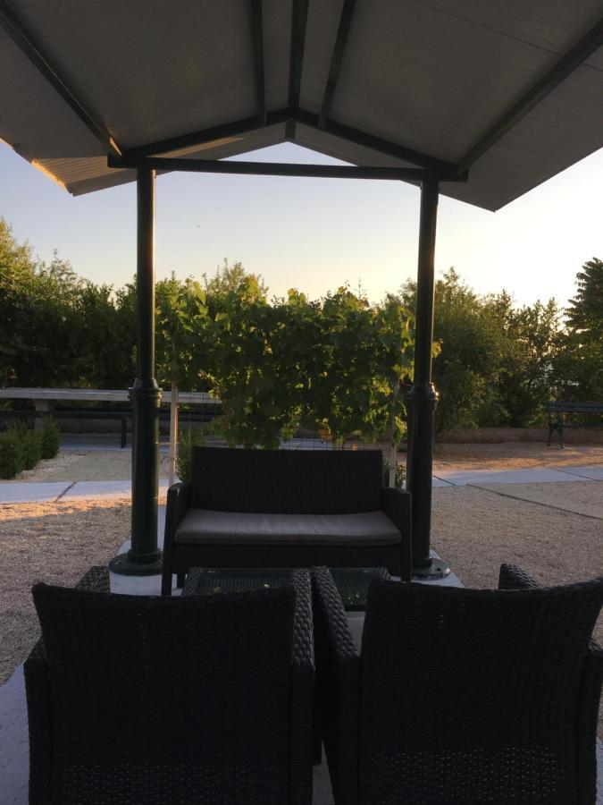 Hotel Lukas Gradac  Esterno foto